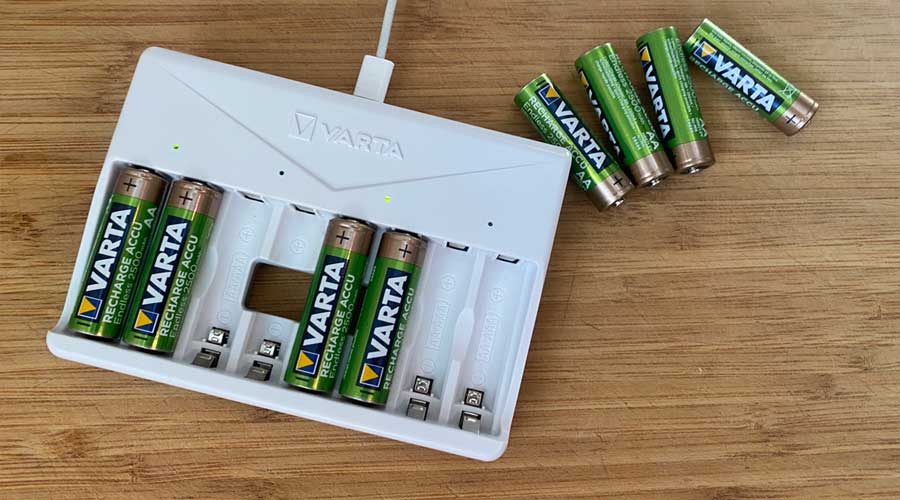 Cargador Varta Multi Charger