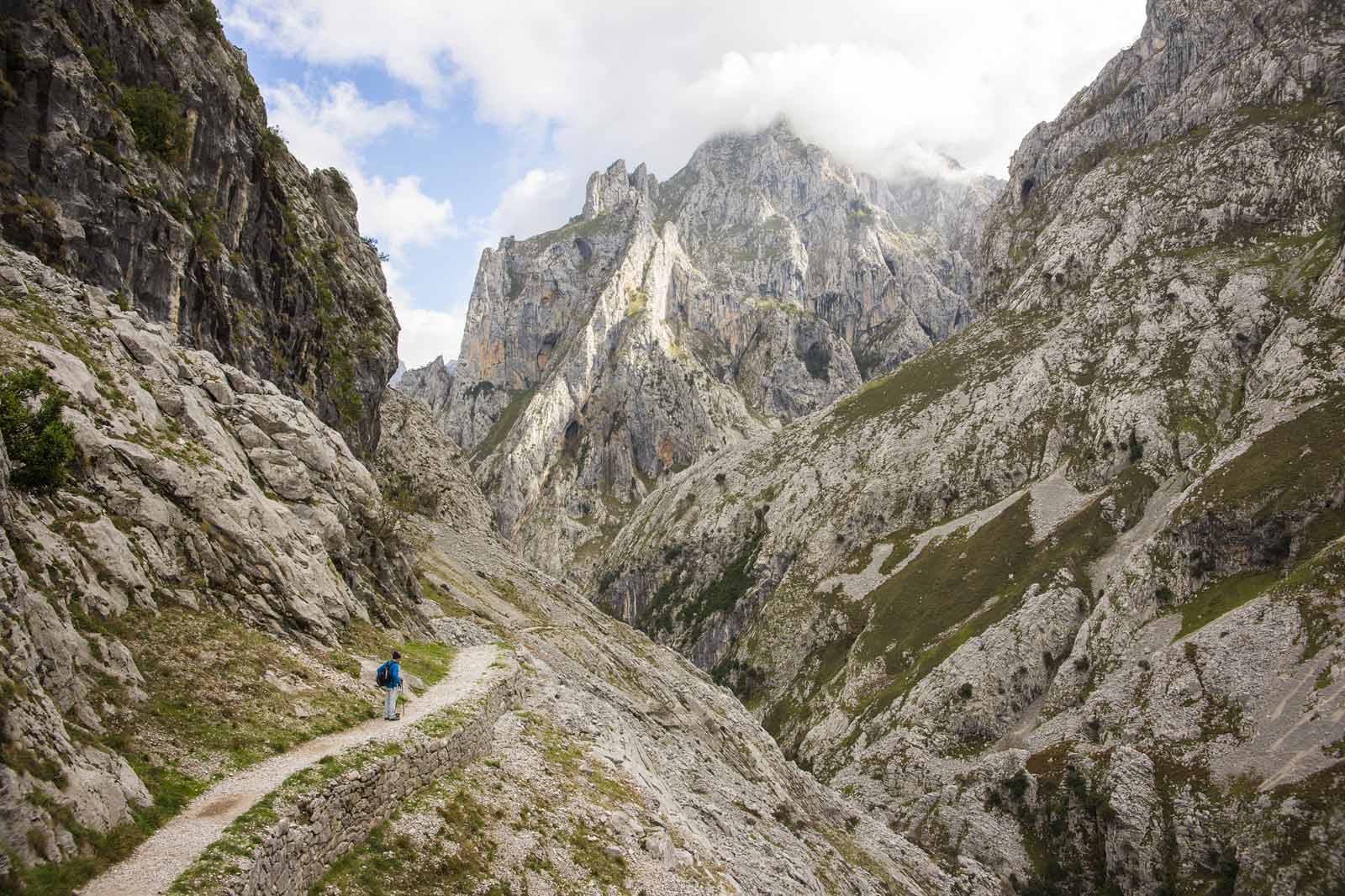 Merrell Hiking Club: Senderismo, bienestar y escapadas conscientes
