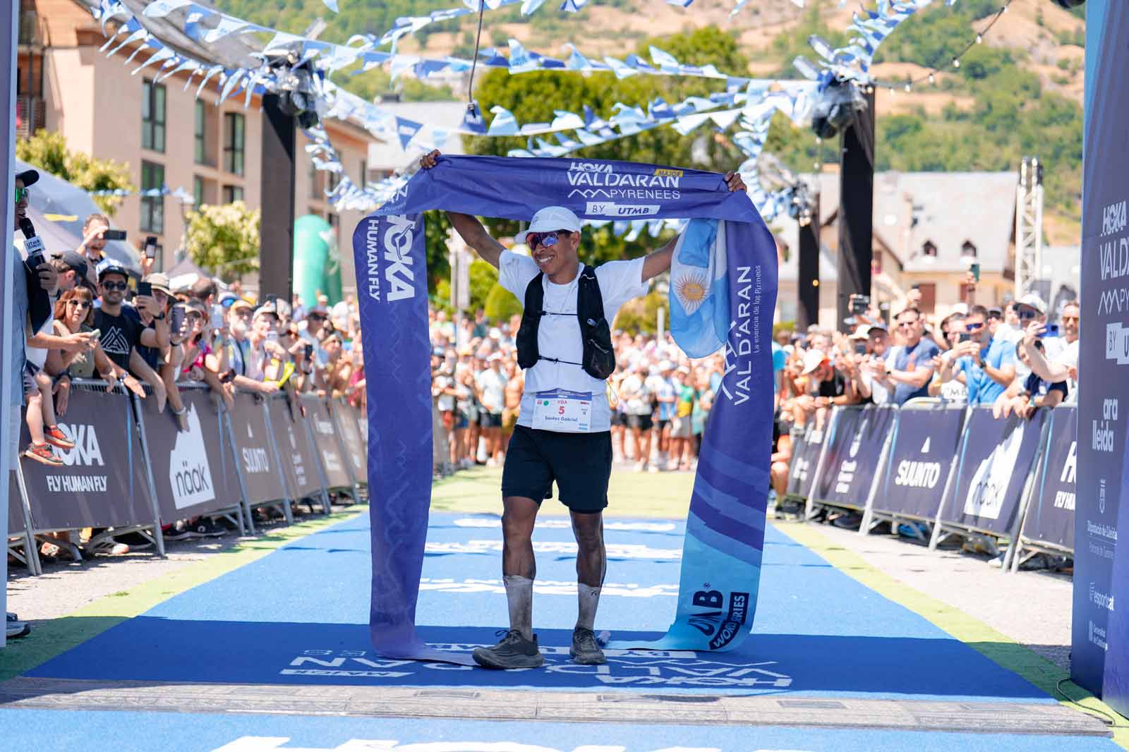 Santos Gabriel “Saga”, atleta de Columbia, gana el VDA
